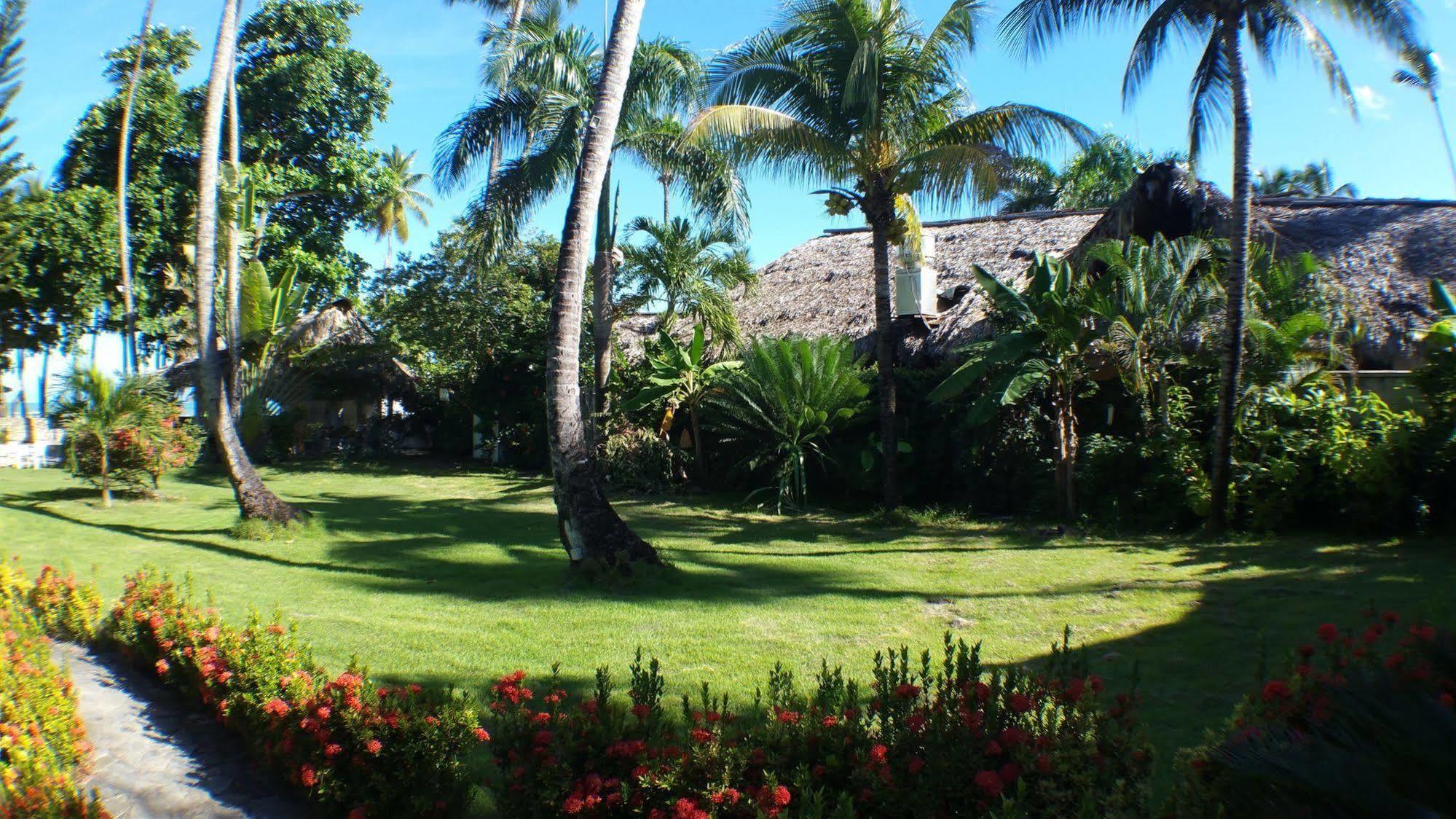 Hotel Los Pinos Las Terrenas Luaran gambar