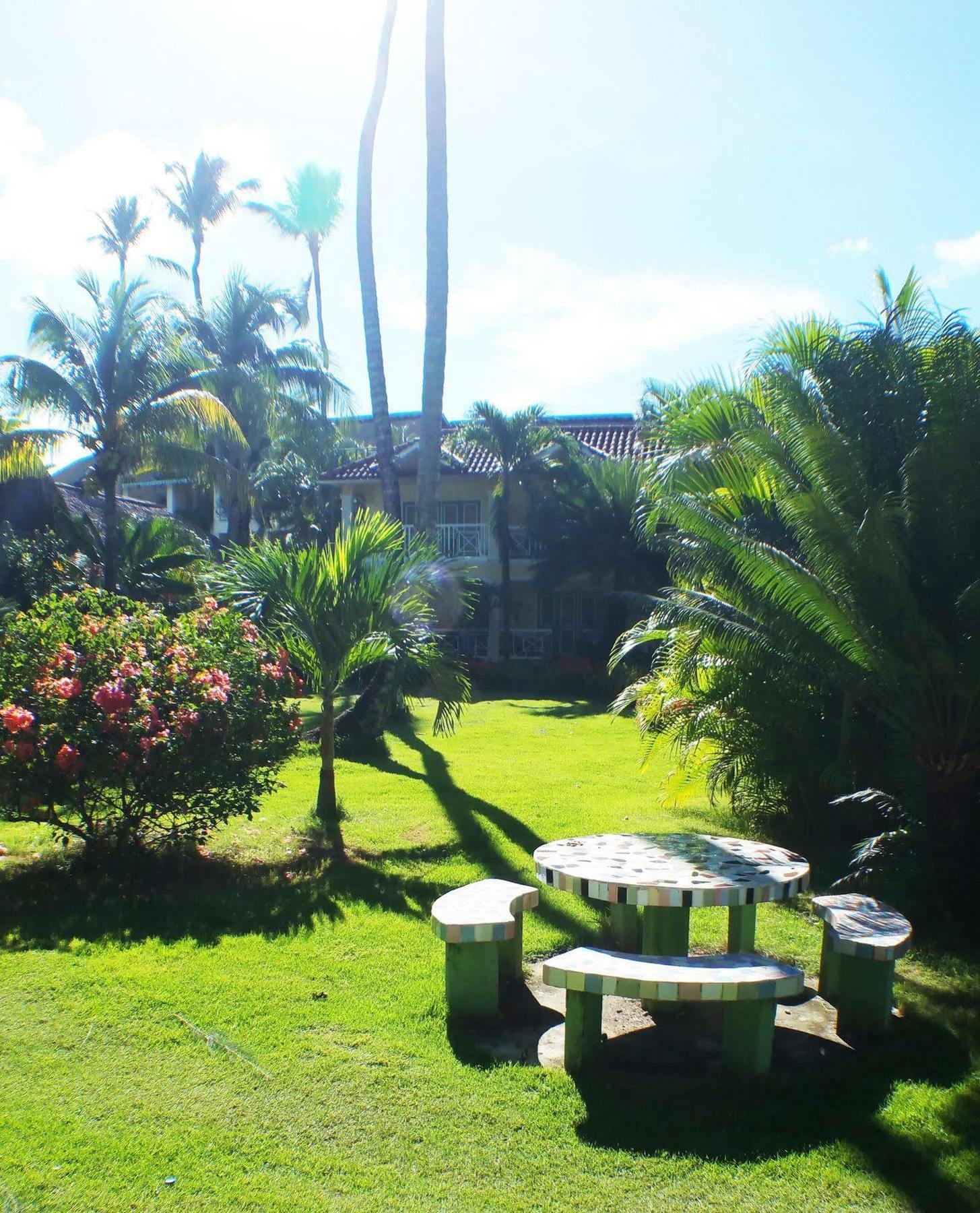 Hotel Los Pinos Las Terrenas Luaran gambar