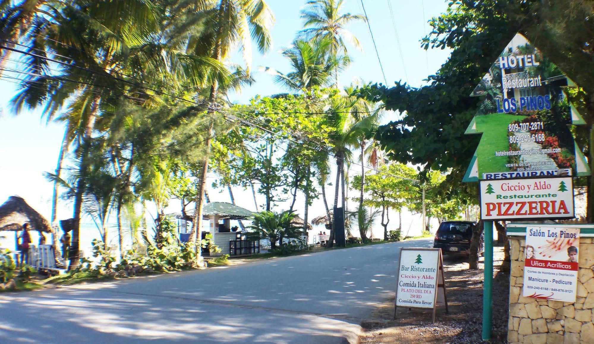 Hotel Los Pinos Las Terrenas Luaran gambar
